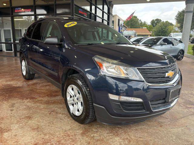 2016 Chevrolet Traverse LS AWD photo