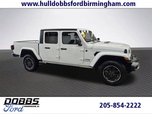 2023 Jeep Gladiator Overland 4WD photo