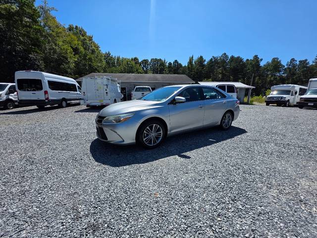 2015 Toyota Camry SE FWD photo