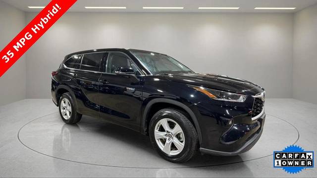 2021 Toyota Highlander Hybrid LE FWD photo