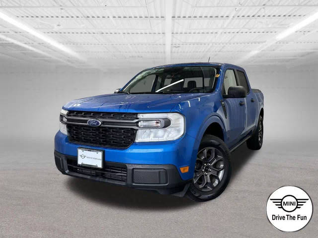 2022 Ford Maverick XLT AWD photo