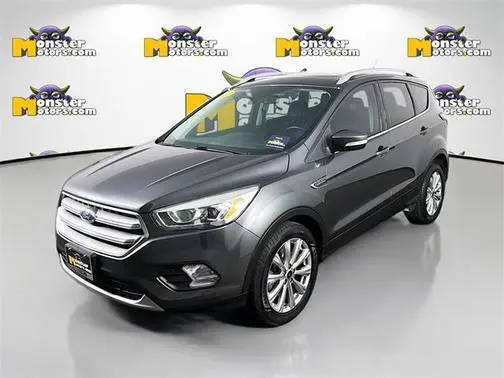 2017 Ford Escape Titanium FWD photo