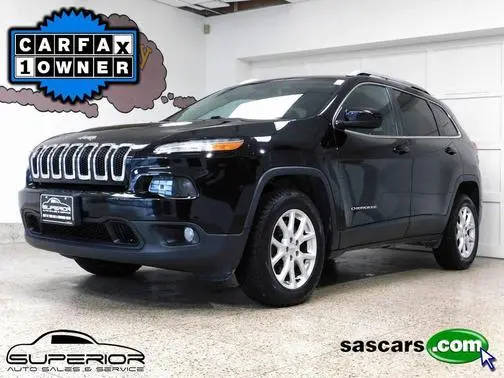2017 Jeep Cherokee Latitude 4WD photo