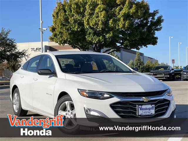 2023 Chevrolet Malibu LS FWD photo