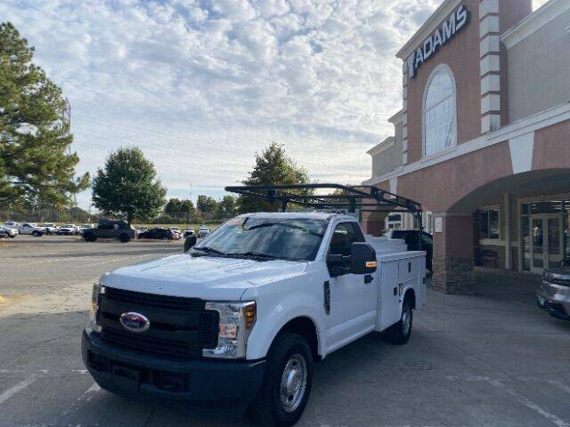 2018 Ford F-350 Super Duty XL RWD photo