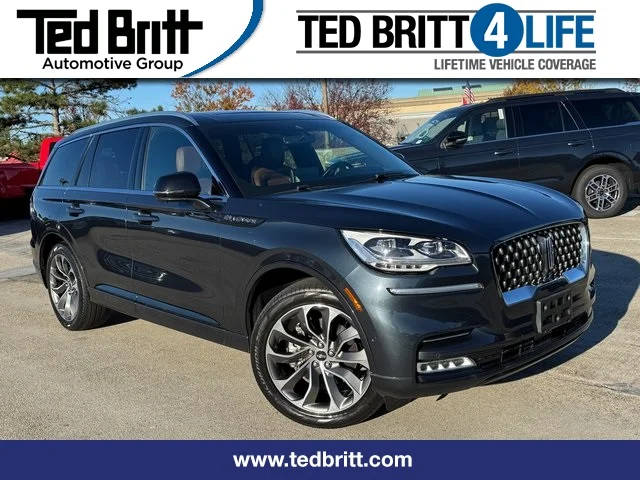 2022 Lincoln Aviator Grand Touring AWD photo