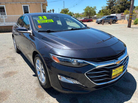 2023 Chevrolet Malibu LT FWD photo
