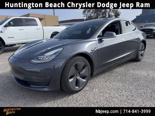 2020 Tesla Model 3 Long Range AWD photo