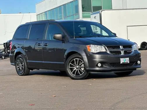 2018 Dodge Grand Caravan GT FWD photo