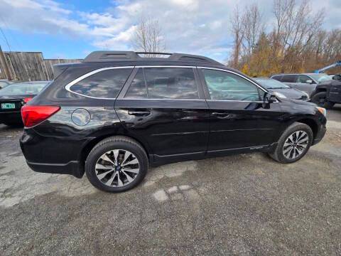 2016 Subaru Outback 3.6R Limited AWD photo
