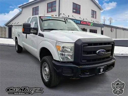2016 Ford F-350 Super Duty XL 4WD photo