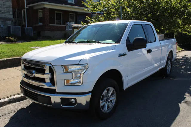 2017 Ford F-150  RWD photo