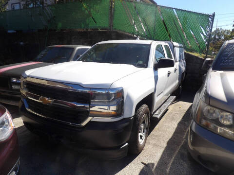 2018 Chevrolet Silverado 1500 Work Truck 4WD photo