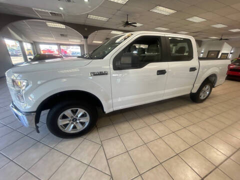 2017 Ford F-150 XL RWD photo