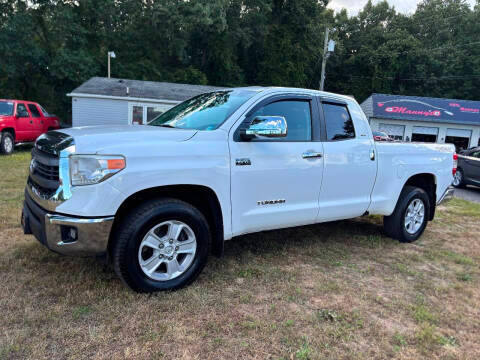 2015 Toyota Tundra SR5 4WD photo