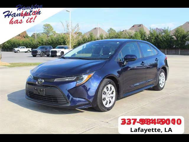 2023 Toyota Corolla LE FWD photo