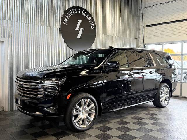 2023 Chevrolet Suburban High Country 4WD photo