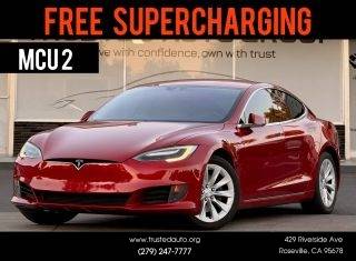2016 Tesla Model S 70 RWD photo
