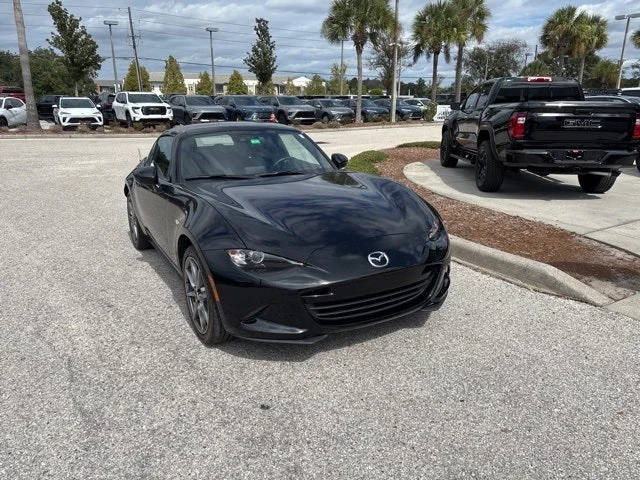 2022 Mazda MX-5 Miata RF Grand Touring RWD photo