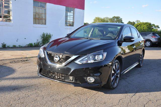2019 Nissan Sentra SR FWD photo
