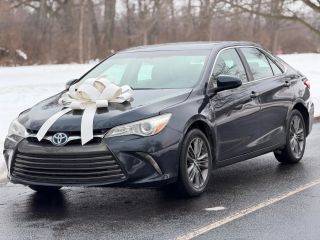 2017 Toyota Camry  FWD photo