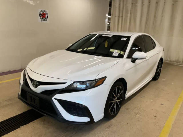 2023 Toyota Camry SE FWD photo