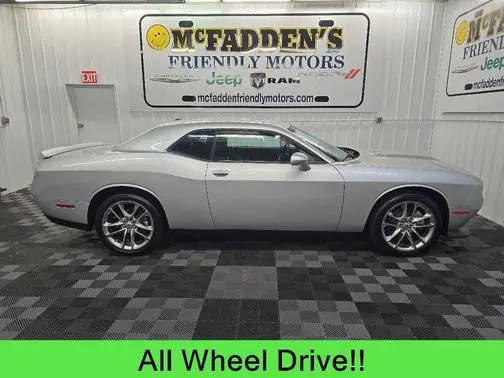 2022 Dodge Challenger GT AWD photo