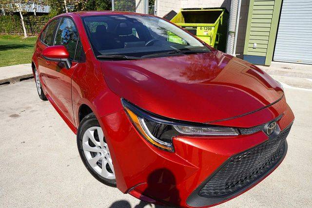 2021 Toyota Corolla LE FWD photo