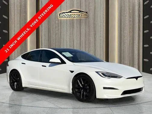 2022 Tesla Model S  AWD photo