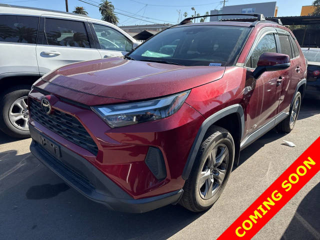 2022 Toyota RAV4 XLE AWD photo