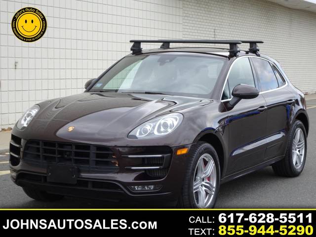 2015 Porsche Macan Turbo AWD photo