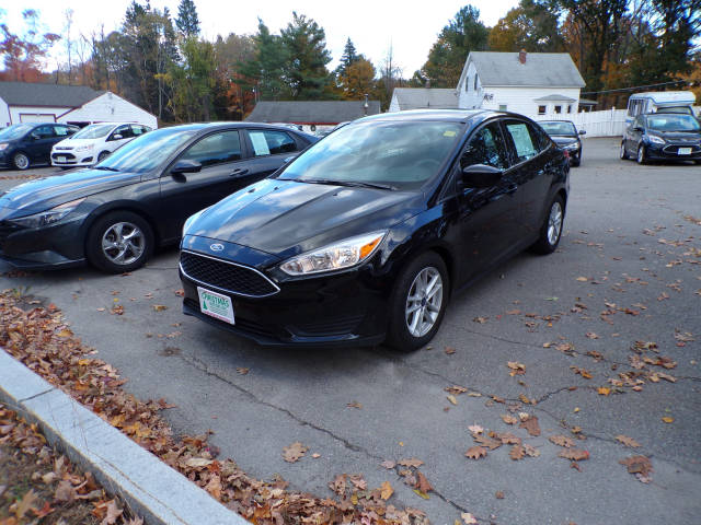 2018 Ford Focus SE FWD photo