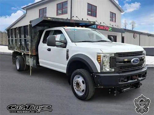 2019 Ford F-450 Super Duty XL RWD photo