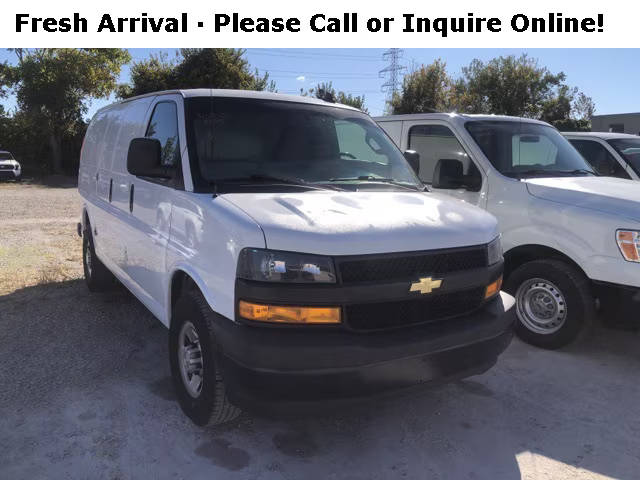 2019 Chevrolet Express Cargo  RWD photo