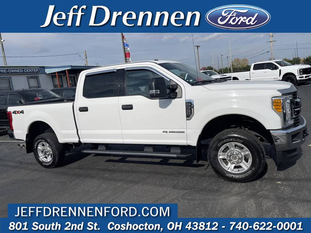 2017 Ford F-250 Super Duty XL 4WD photo