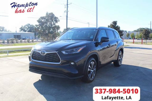 2023 Toyota Highlander XLE FWD photo