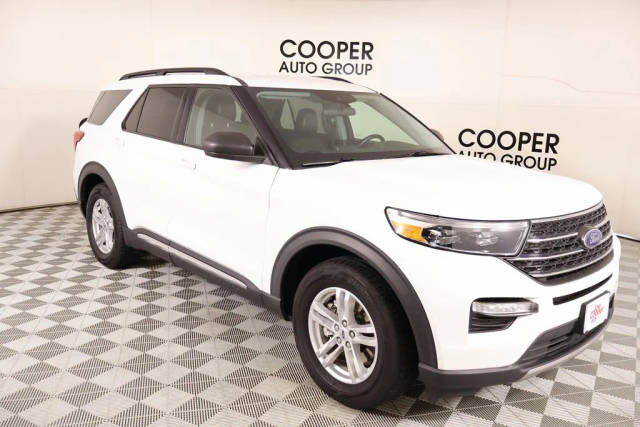 2023 Ford Explorer XLT RWD photo