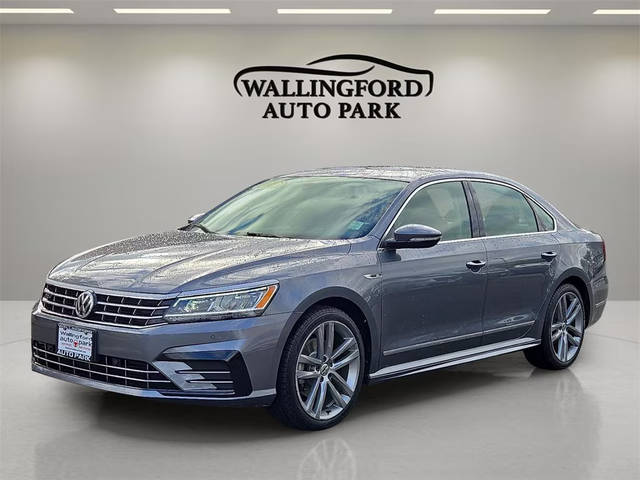 2019 Volkswagen Passat 2.0T SE R-Line FWD photo