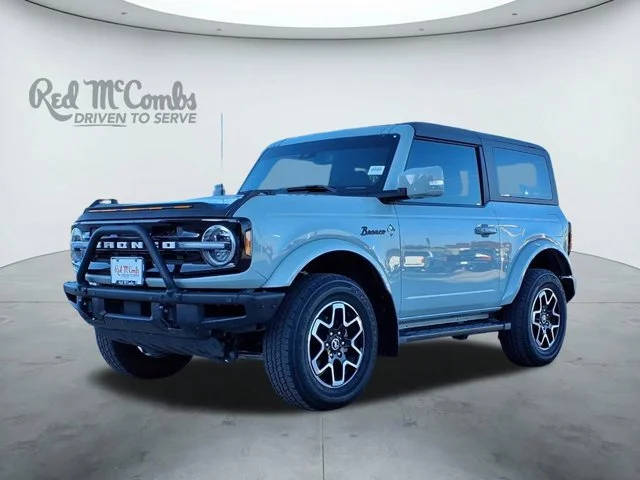 2022 Ford Bronco 2 Door Outer Banks 4WD photo