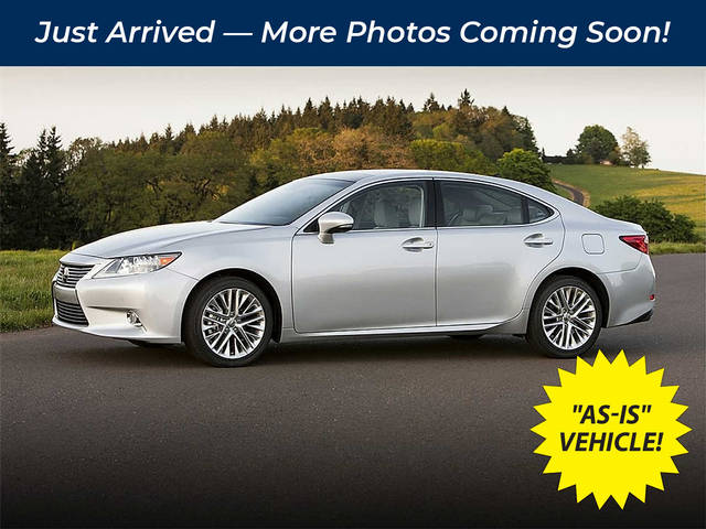 2015 Lexus ES  FWD photo