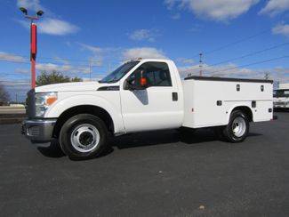 2016 Ford F-350 Super Duty RWD photo