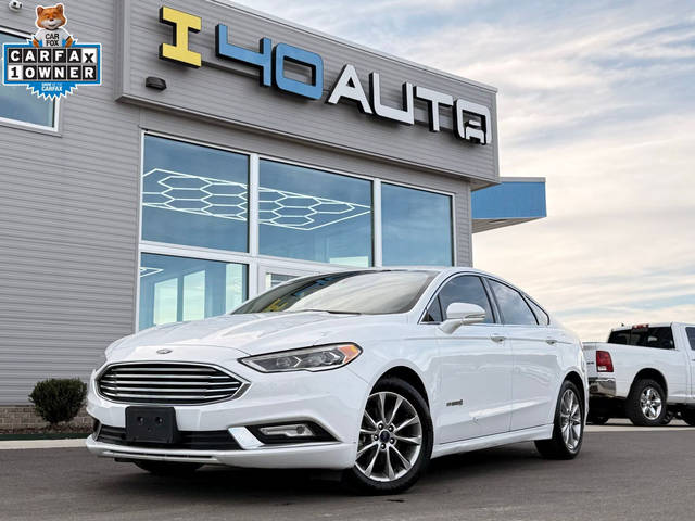 2017 Ford Fusion Hybrid SE FWD photo