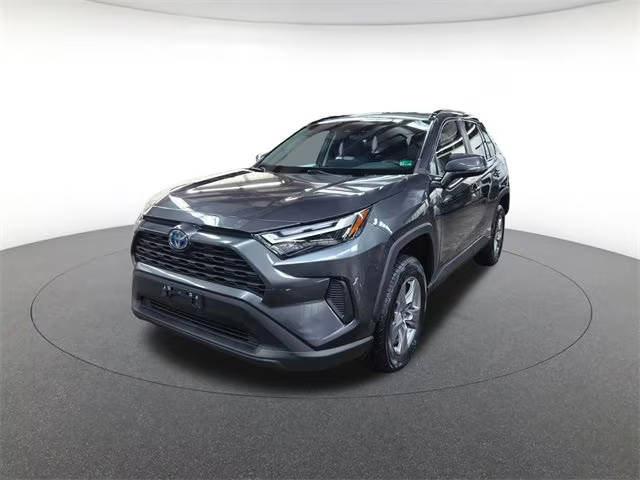 2023 Toyota RAV4 Hybrid XLE AWD photo