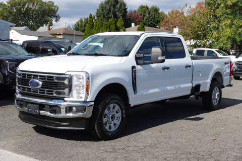 2023 Ford F-250 Super Duty XLT 4WD photo