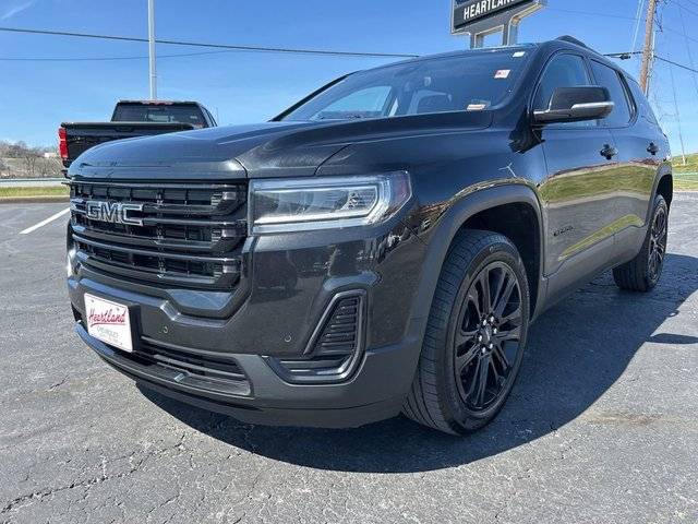 2023 GMC SLE AWD photo