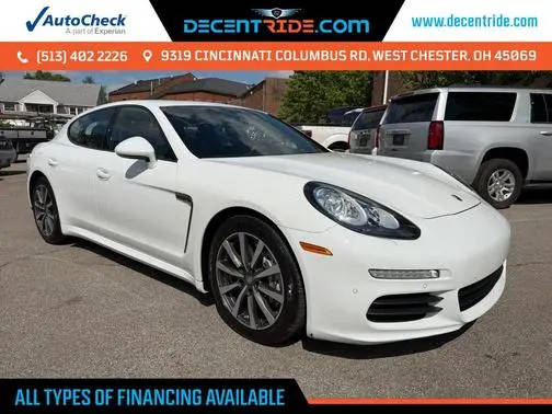 2015 Porsche Panamera 4 AWD photo