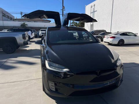 2016 Tesla Model X 75D AWD photo