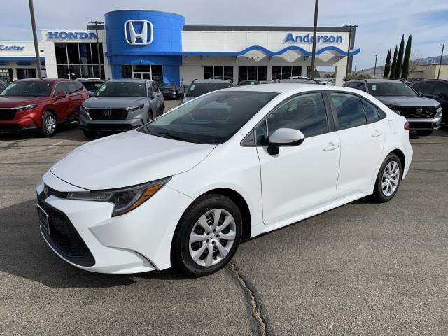 2022 Toyota Corolla LE FWD photo