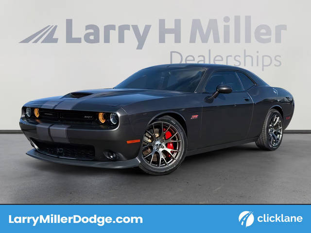 2015 Dodge Challenger SRT 392 RWD photo