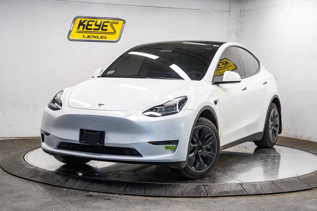 2023 Tesla Model Y Long Range AWD photo